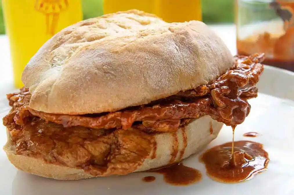 Bifana no Pão